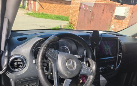 Mercedes-Benz Vito, 2018 год, 3 700 000 рублей, 6 фотография