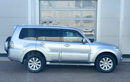 Mitsubishi Pajero IV, 2011 год, 1 843 000 рублей, 6 фотография