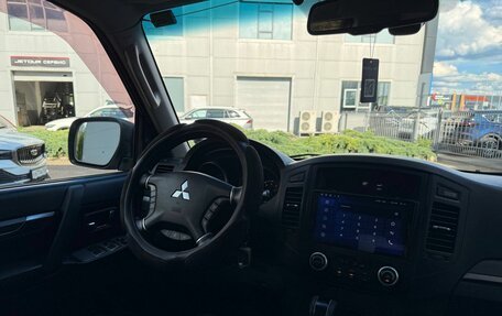 Mitsubishi Pajero IV, 2011 год, 1 843 000 рублей, 13 фотография