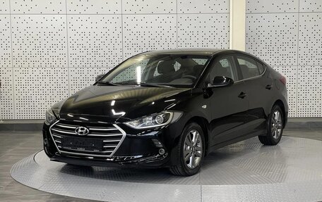 Hyundai Elantra VI рестайлинг, 2017 год, 1 300 000 рублей, 3 фотография