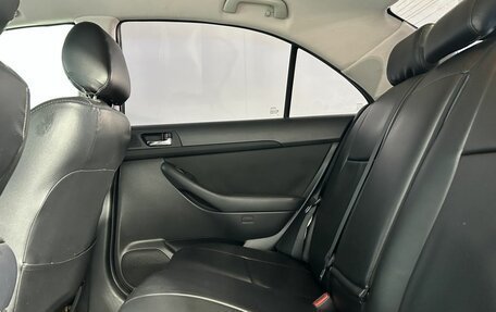 Toyota Avensis III рестайлинг, 2007 год, 750 000 рублей, 19 фотография