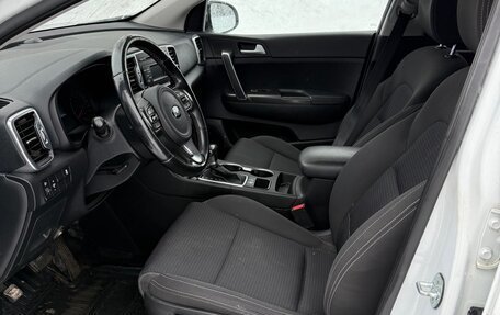 KIA Sportage IV рестайлинг, 2018 год, 1 800 000 рублей, 8 фотография
