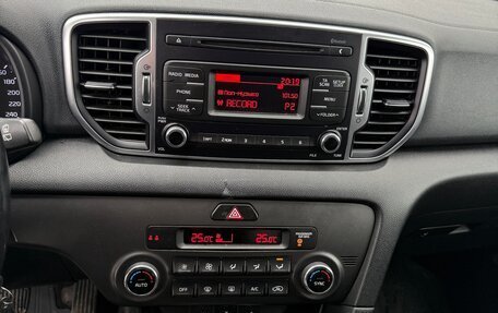 KIA Sportage IV рестайлинг, 2018 год, 1 800 000 рублей, 5 фотография