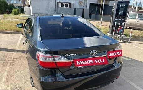 Toyota Camry, 2017 год, 2 200 000 рублей, 3 фотография