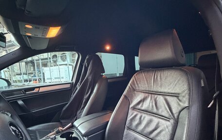 Volkswagen Touareg III, 2013 год, 3 200 000 рублей, 15 фотография