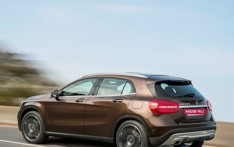 Mercedes-Benz GLA, 2014 год, 2 500 000 рублей, 2 фотография