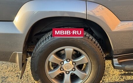 Toyota Land Cruiser Prado 120 рестайлинг, 2008 год, 2 200 000 рублей, 10 фотография