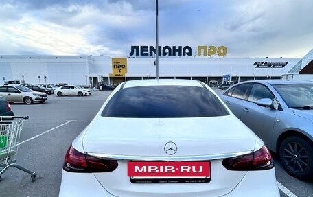 Mercedes-Benz E-Класс, 2020 год, 4 450 000 рублей, 3 фотография