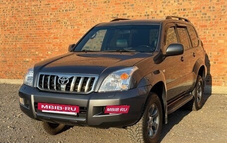 Toyota Land Cruiser Prado 120 рестайлинг, 2008 год, 2 200 000 рублей, 3 фотография