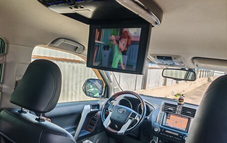 Toyota Land Cruiser Prado 150 рестайлинг 2, 2013 год, 3 700 000 рублей, 4 фотография