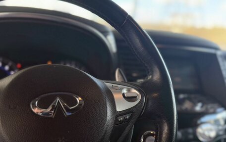 Infiniti QX70, 2014 год, 2 499 000 рублей, 14 фотография
