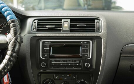 Volkswagen Jetta VI, 2014 год, 890 000 рублей, 13 фотография