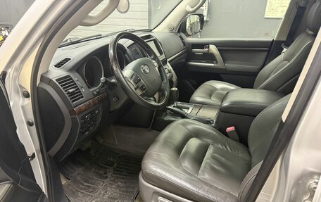 Toyota Land Cruiser 200, 2009 год, 2 399 000 рублей, 7 фотография