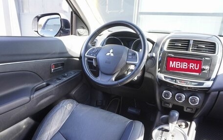 Mitsubishi ASX I рестайлинг, 2014 год, 1 095 000 рублей, 13 фотография
