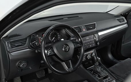 Skoda Superb III рестайлинг, 2016 год, 1 725 000 рублей, 5 фотография