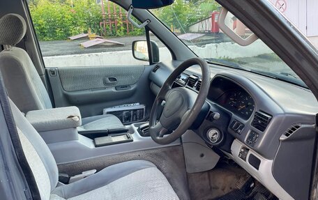 Mazda Bongo Friendee i рестайлинг, 1996 год, 315 000 рублей, 9 фотография