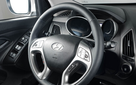 Hyundai ix35 I рестайлинг, 2014 год, 1 359 000 рублей, 12 фотография