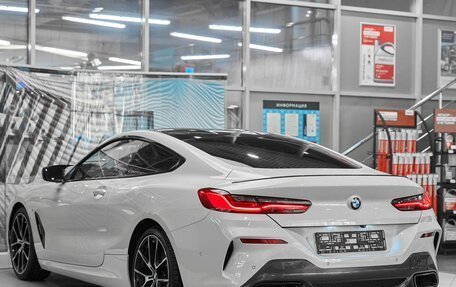 BMW 8 серия, 2020 год, 6 950 000 рублей, 4 фотография