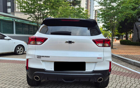Chevrolet TrailBlazer, 2023 год, 2 390 000 рублей, 5 фотография