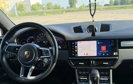 Porsche Cayenne III, 2022 год, 11 800 000 рублей, 12 фотография