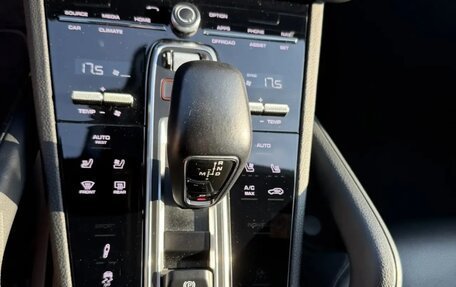 Porsche Cayenne III, 2022 год, 11 800 000 рублей, 13 фотография