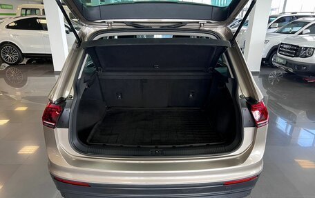 Volkswagen Tiguan II, 2019 год, 2 195 000 рублей, 7 фотография