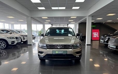 Volkswagen Tiguan II, 2019 год, 2 195 000 рублей, 3 фотография