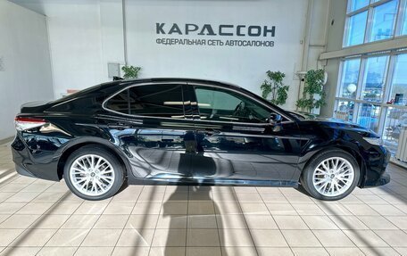 Toyota Camry, 2019 год, 2 620 000 рублей, 6 фотография