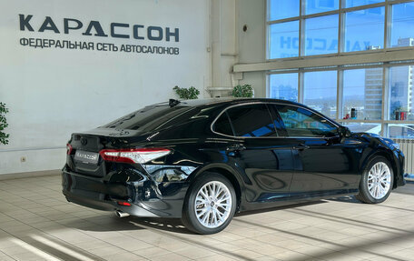 Toyota Camry, 2019 год, 2 620 000 рублей, 2 фотография
