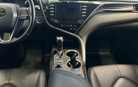 Toyota Camry, 2019 год, 2 620 000 рублей, 13 фотография