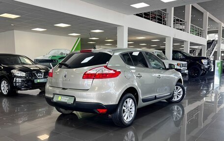 Renault Megane III, 2014 год, 895 000 рублей, 2 фотография