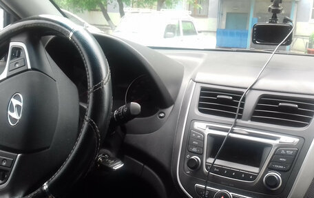 Hyundai Solaris II рестайлинг, 2014 год, 600 000 рублей, 3 фотография