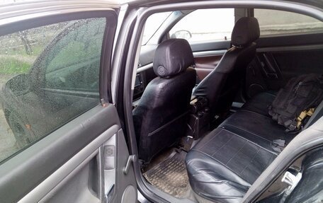 Opel Vectra C рестайлинг, 2004 год, 300 000 рублей, 3 фотография