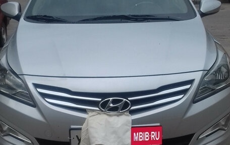 Hyundai Solaris II рестайлинг, 2014 год, 600 000 рублей, 4 фотография