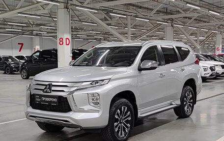 Mitsubishi Pajero Sport III рестайлинг, 2021 год, 3 690 000 рублей, 1 фотография