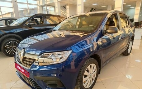 Renault Logan II, 2018 год, 1 099 000 рублей, 1 фотография