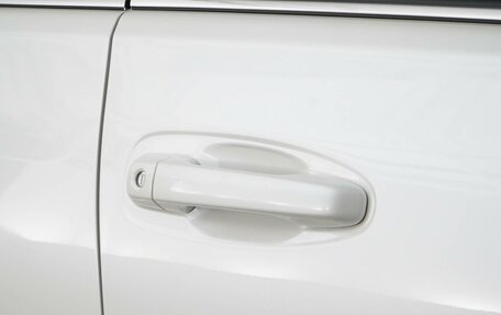Toyota Land Cruiser Prado 150 рестайлинг 2, 2021 год, 5 849 077 рублей, 6 фотография