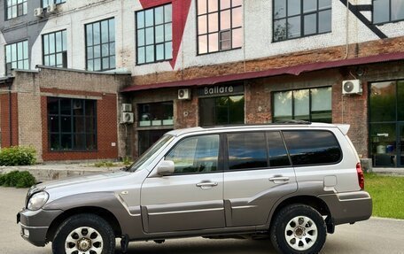Hyundai Terracan I, 2004 год, 695 000 рублей, 2 фотография