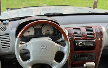 Hyundai Terracan I, 2004 год, 695 000 рублей, 14 фотография