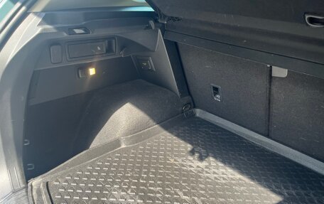 Volkswagen Tiguan II, 2020 год, 2 800 000 рублей, 9 фотография