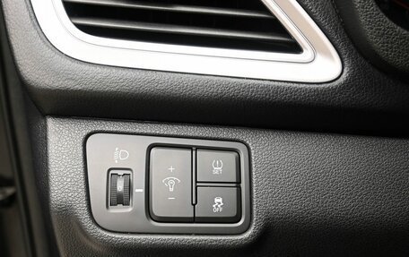 Hyundai Solaris II рестайлинг, 2019 год, 1 549 000 рублей, 11 фотография