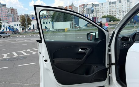 Volkswagen Polo VI (EU Market), 2013 год, 790 000 рублей, 24 фотография