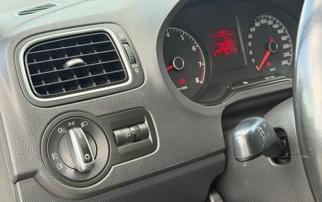Volkswagen Polo VI (EU Market), 2013 год, 790 000 рублей, 21 фотография