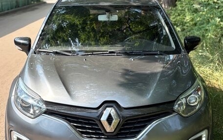 Renault Kaptur I рестайлинг, 2017 год, 1 149 000 рублей, 2 фотография