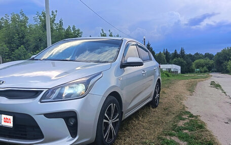 KIA Rio IV, 2018 год, 1 250 000 рублей, 5 фотография