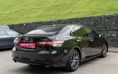 Toyota Camry, 2023 год, 3 380 000 рублей, 6 фотография