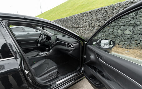 Toyota Camry, 2023 год, 3 380 000 рублей, 19 фотография
