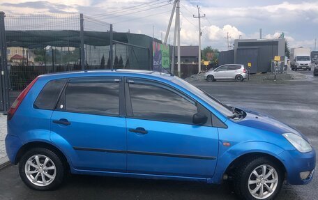 Ford Fiesta, 2005 год, 200 000 рублей, 3 фотография