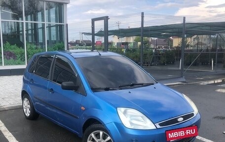 Ford Fiesta, 2005 год, 200 000 рублей, 2 фотография