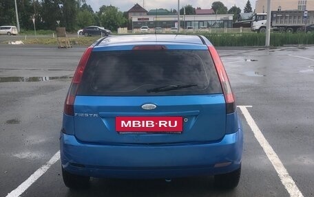 Ford Fiesta, 2005 год, 200 000 рублей, 4 фотография